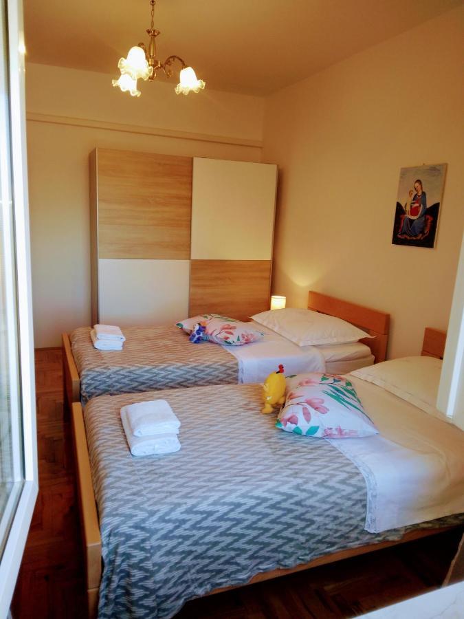 Apartment Meri โตรกีร์ ภายนอก รูปภาพ