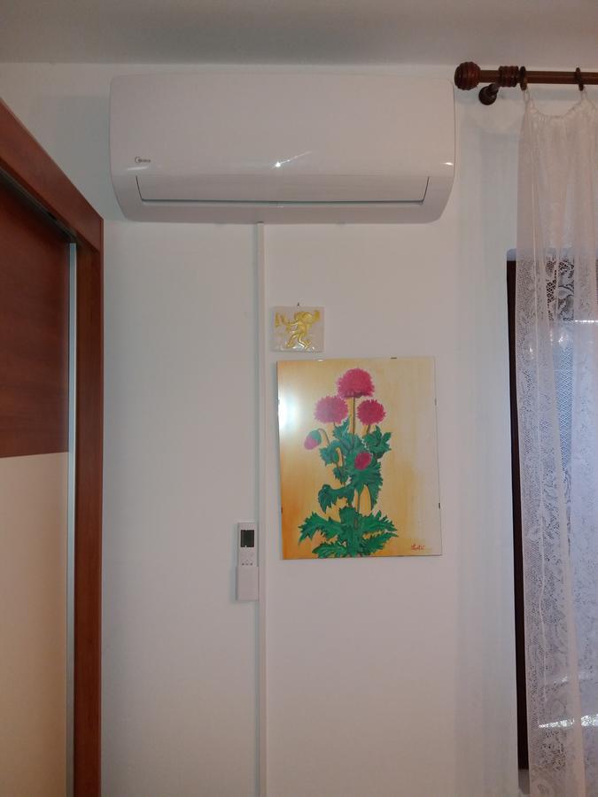 Apartment Meri โตรกีร์ ภายนอก รูปภาพ