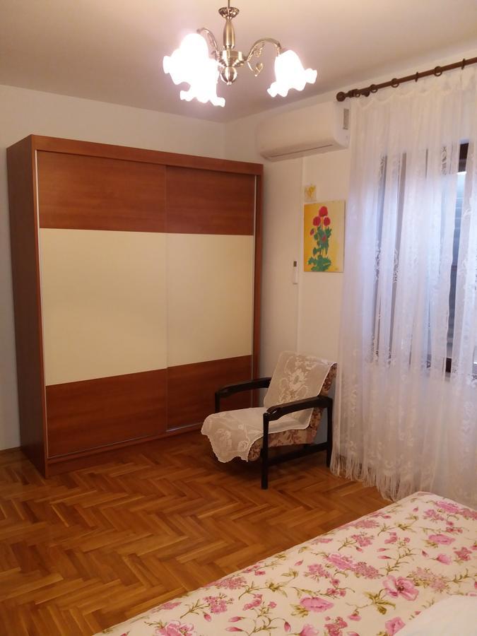 Apartment Meri โตรกีร์ ภายนอก รูปภาพ